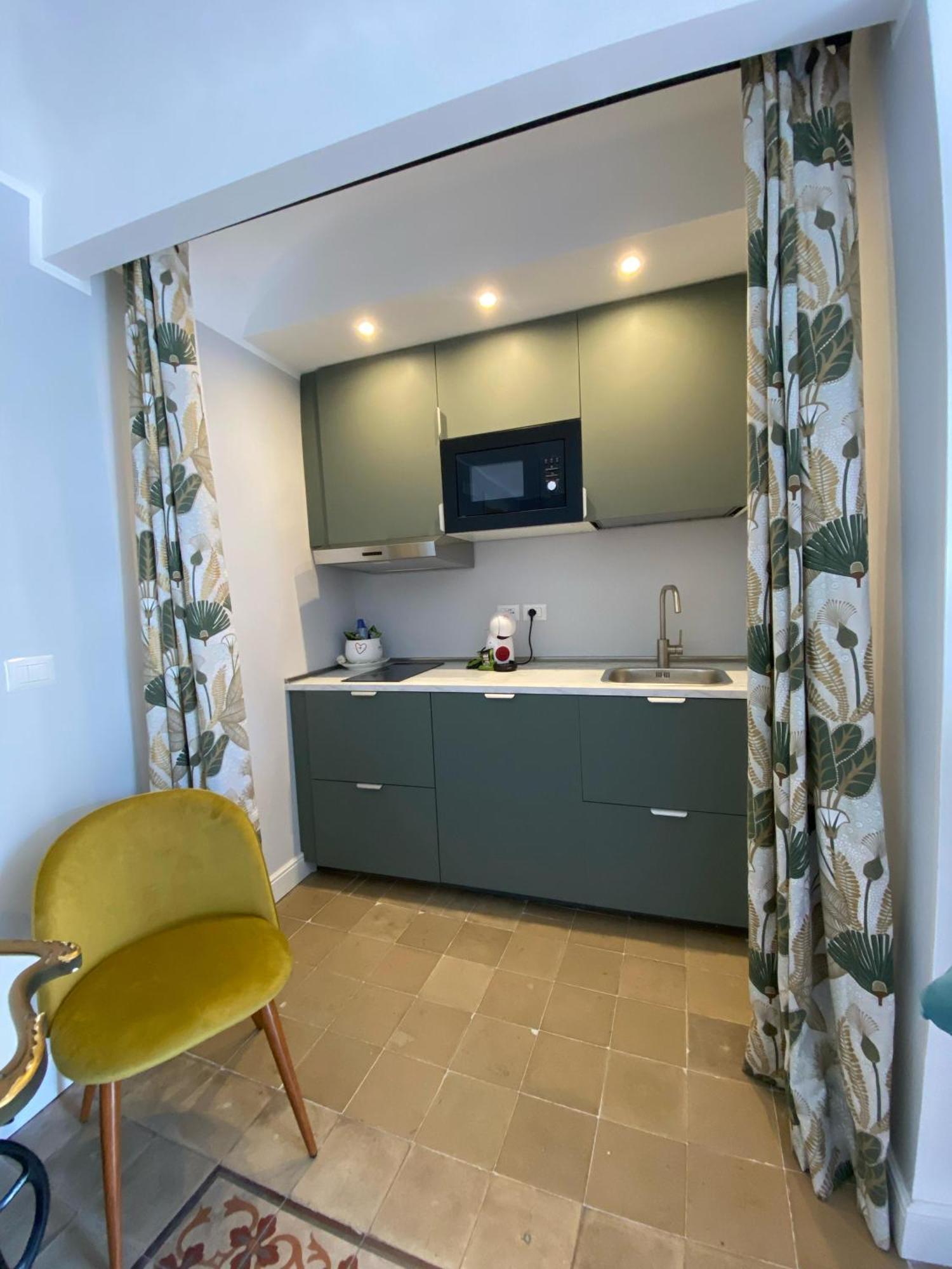 Dimora Dei Minoriti Bed & Breakfast Catania Exterior photo
